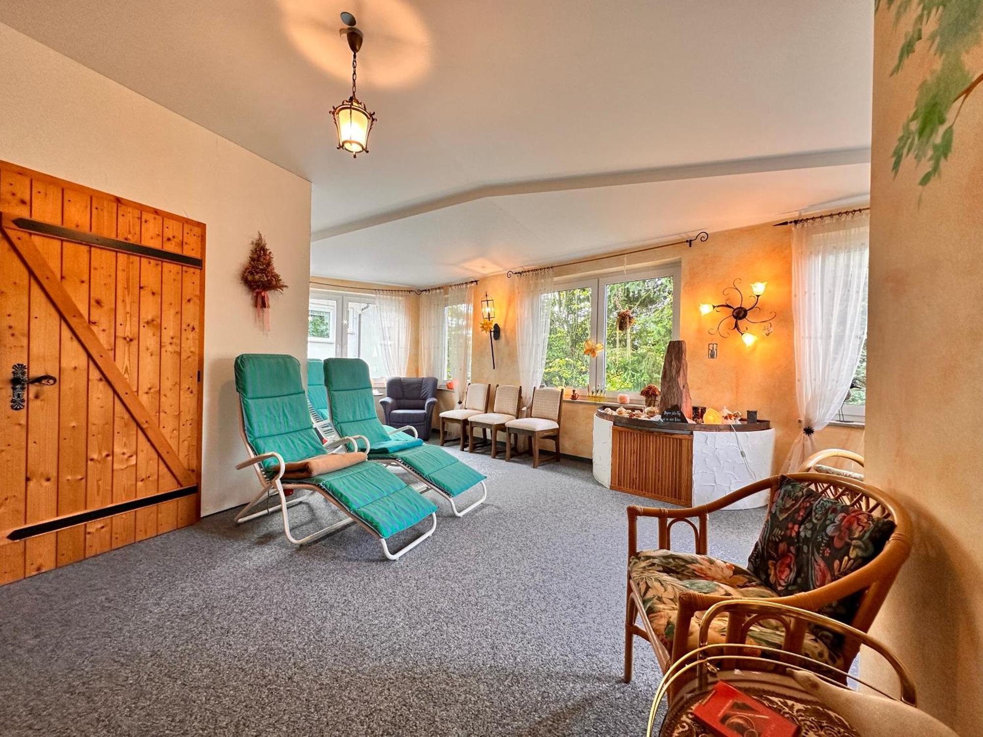 Pension Zum Loewen, Parkplatz, Fruehstueck, Wlan, Zentral บาด ชเตเบิน ภายนอก รูปภาพ